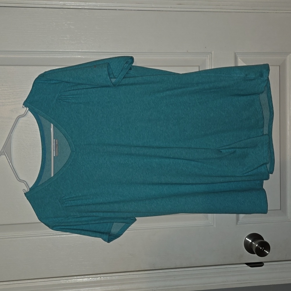 Columbia Sportswear Company Women's 1X Short Sleeve Shirt